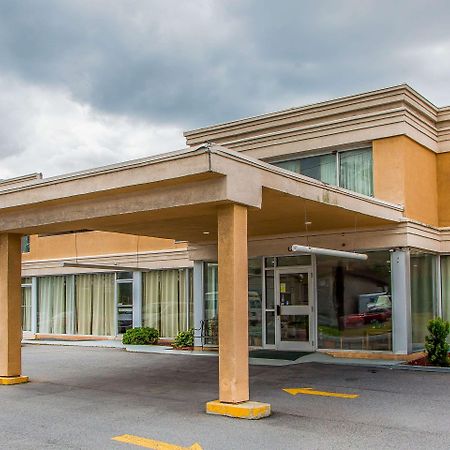 Rodeway Inn Μπέντφορντ Εξωτερικό φωτογραφία