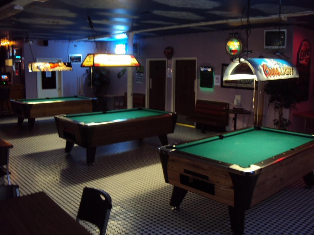 Rodeway Inn Μπέντφορντ Εξωτερικό φωτογραφία