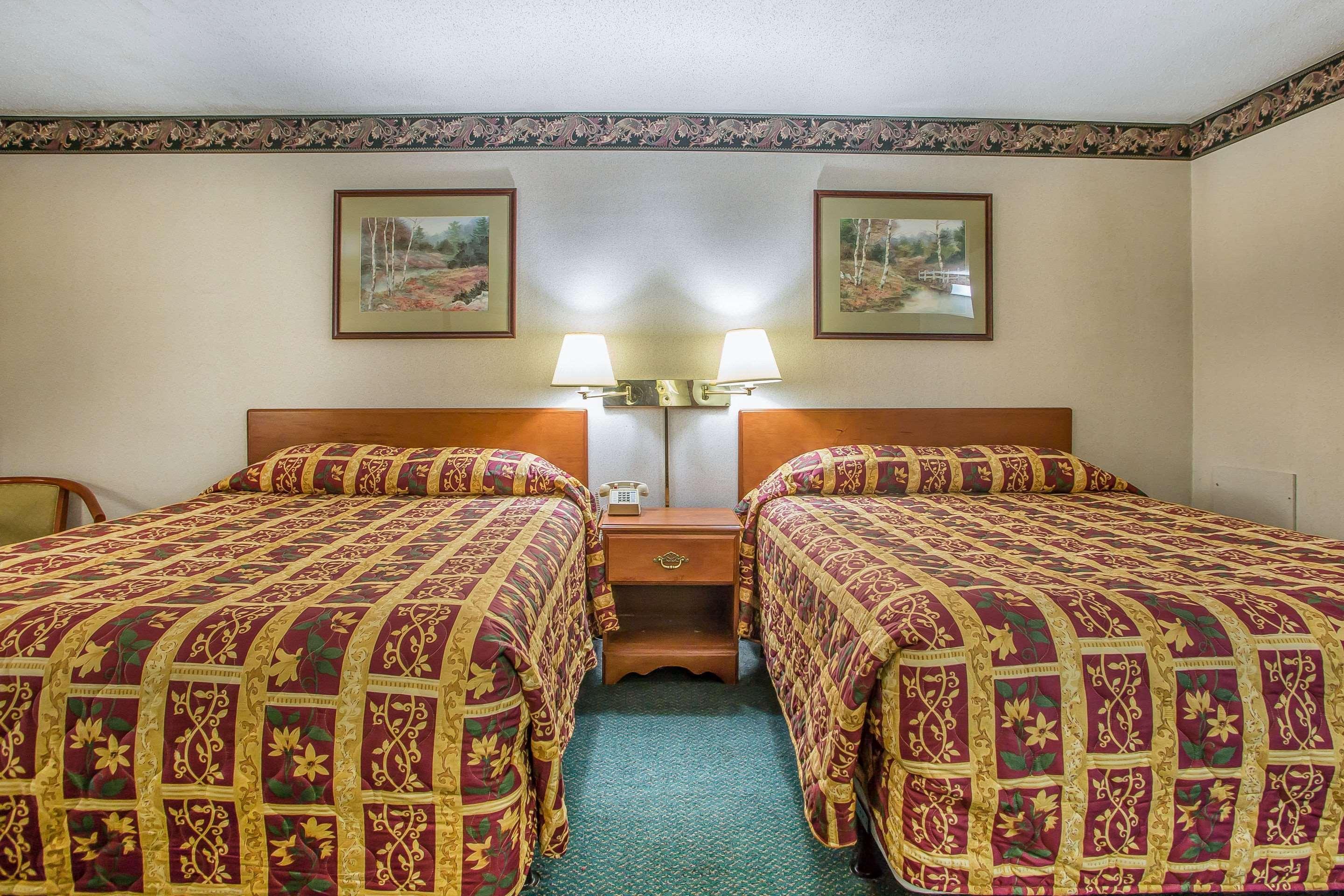 Rodeway Inn Μπέντφορντ Εξωτερικό φωτογραφία