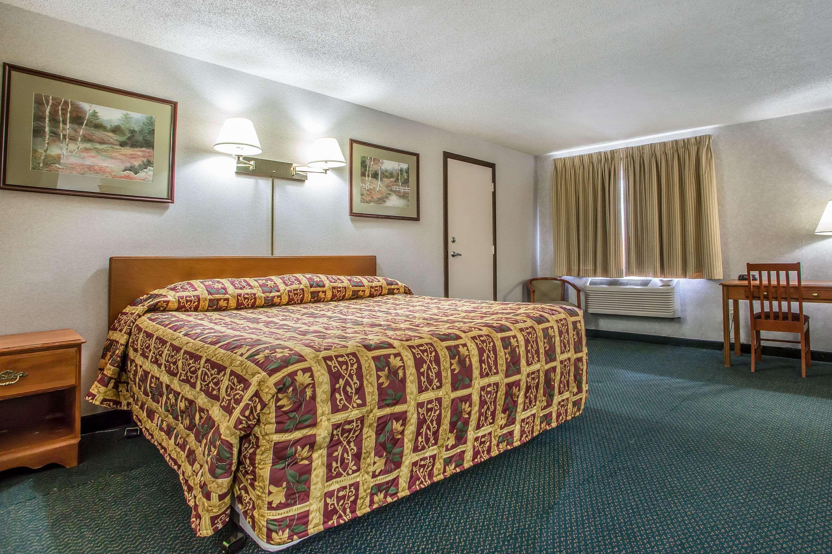 Rodeway Inn Μπέντφορντ Εξωτερικό φωτογραφία